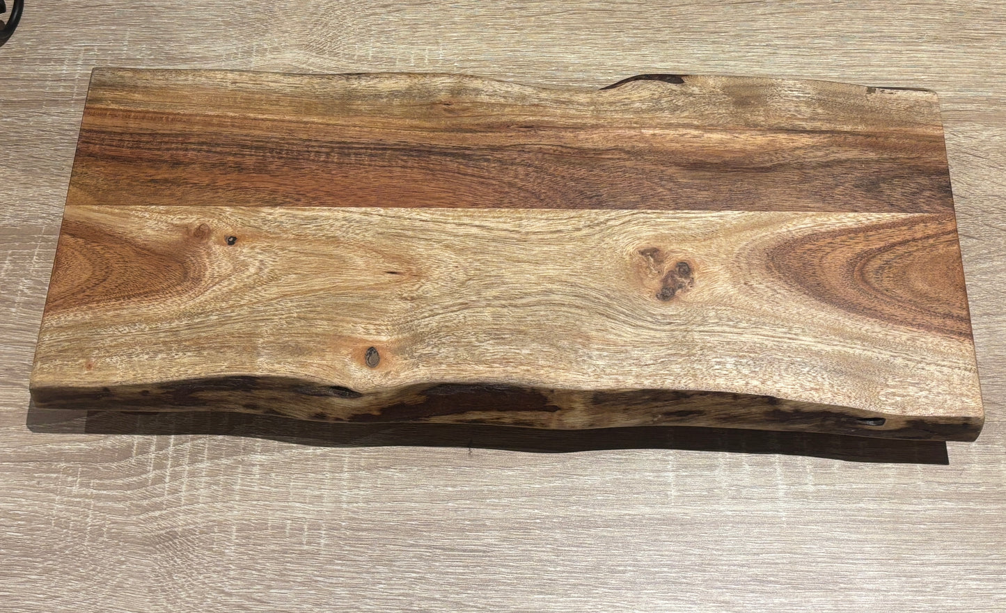 Live Edge Acacia Display Riser – 17.5” x 7”